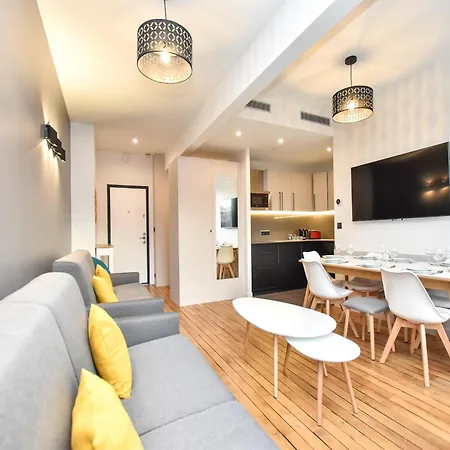 Authentic - 2br 8p - Near Opera Garnier Appartement