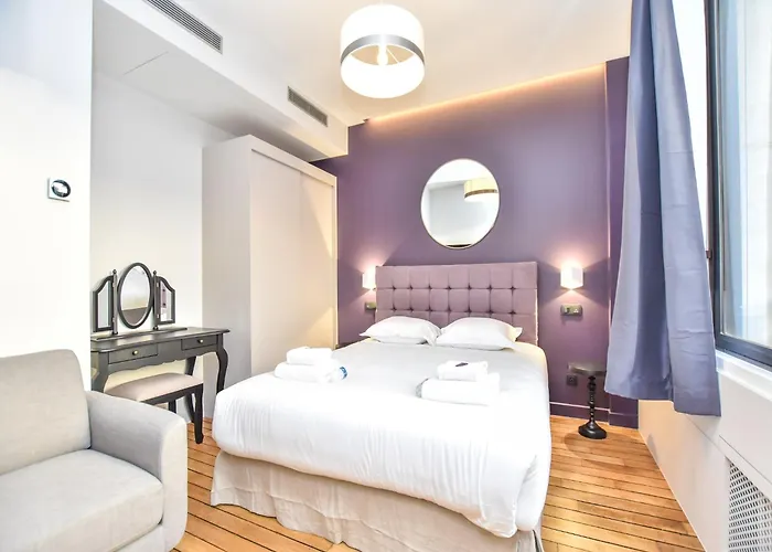דירה Authentic - 2br 8p - Near Opera Garnier