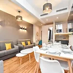 Authentic - 2br 8p - Near Opera Garnier *